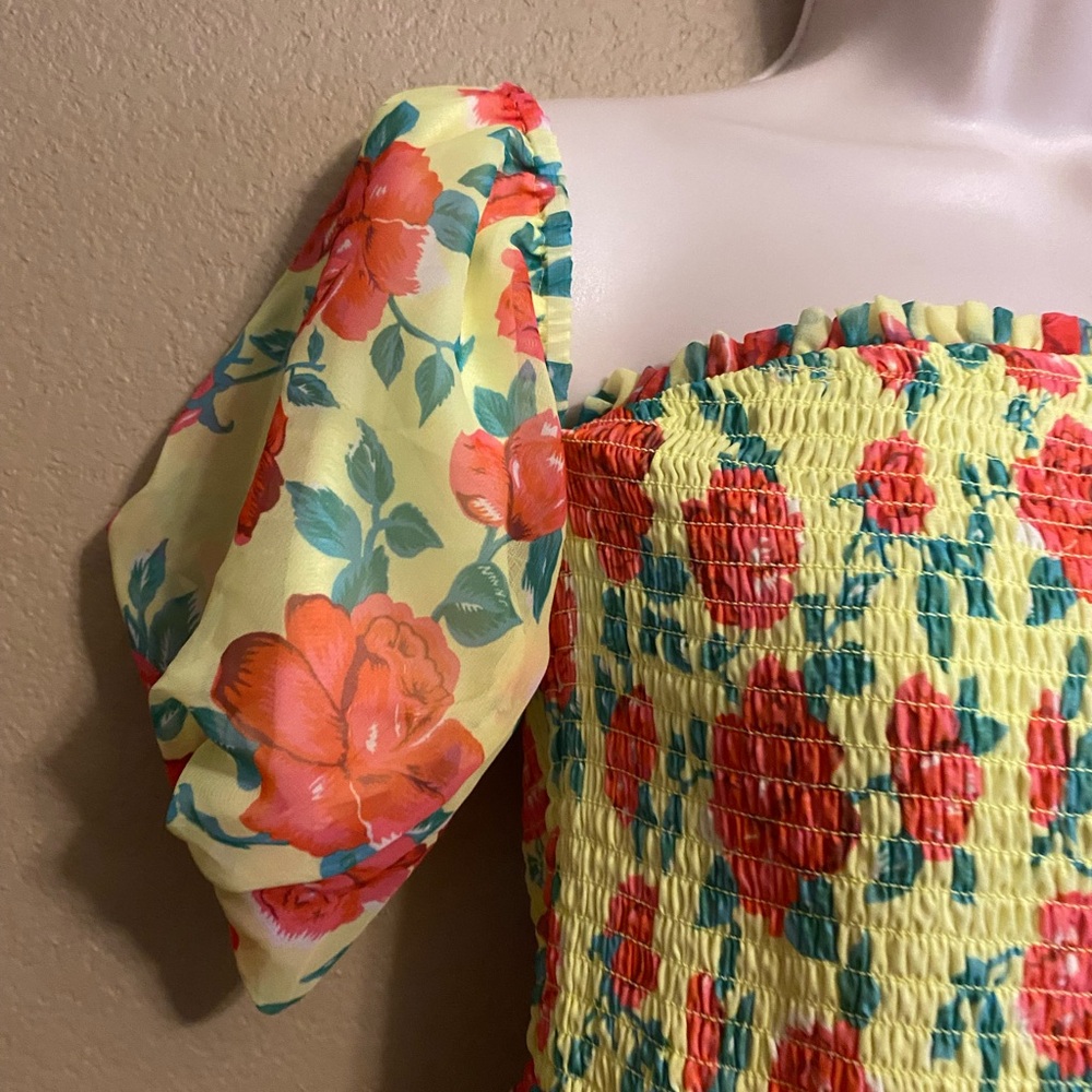 Betsy Johnson Size M Off Shoulder Puffy Sleeve Yellow Floral Lined Dress - Picture 3 of 13